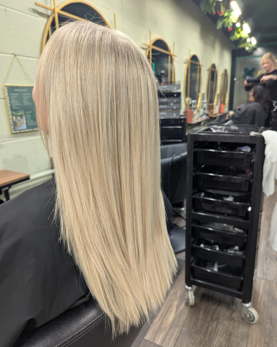 after hair extension fitting in bishops cleeve hair salon avant garde (1) after hair extension fitting in bishops cleeve hair salon avant garde (1)