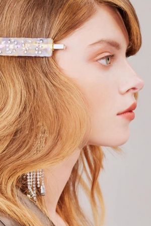 Top Hair Care Tips From The Experts At Avant Garde Hair Salons In Worcester & Hereford Salons
